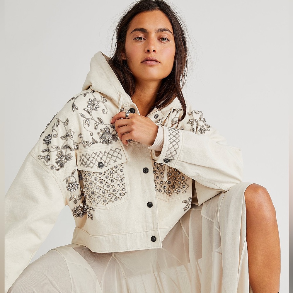 New Women’s We The Free Moonlight Hooded Denim Jacket!!🔥🔥🔥 - Picture 4 of 13